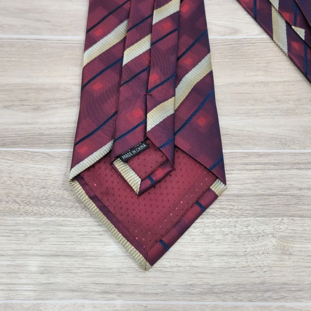 Dona Dona 100% Silk Monochromatic Neck Tie Maroon Blue & Champagne Stripe 59